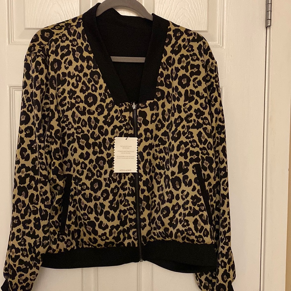 Stella & Dot reversible sip front bomber jacket